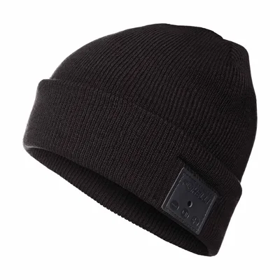 Foxelli Bluetooth Beanie