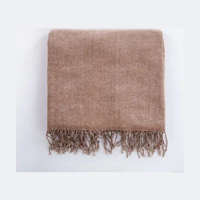 FineFamilyGoods Chenille Throw Blanket with Fringe