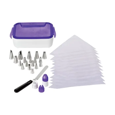Set di 46 beccucci per decorare Wilton Deluxe
