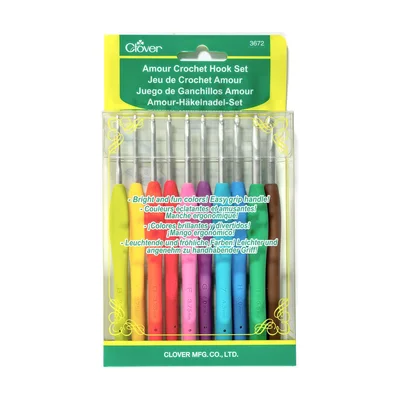 Clover Amour Crochet Hook Set, 10 Sizes