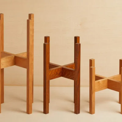 Helmuth Woodworks Pflanzenständer im Mid-Century-Stil