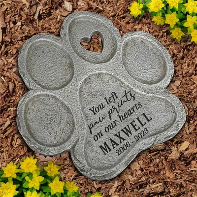Pawprint Pet Memorial Garden Stone