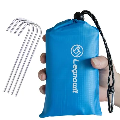 Legnowit Outdoor Pocket Blanket