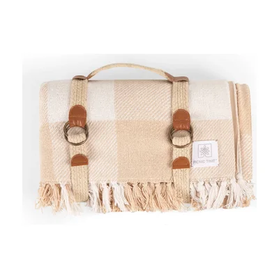 Picnic Time Montecito Picnic Blanket with Harness